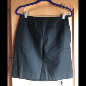 Ann Taylor Loft black size 4 skirt NWT